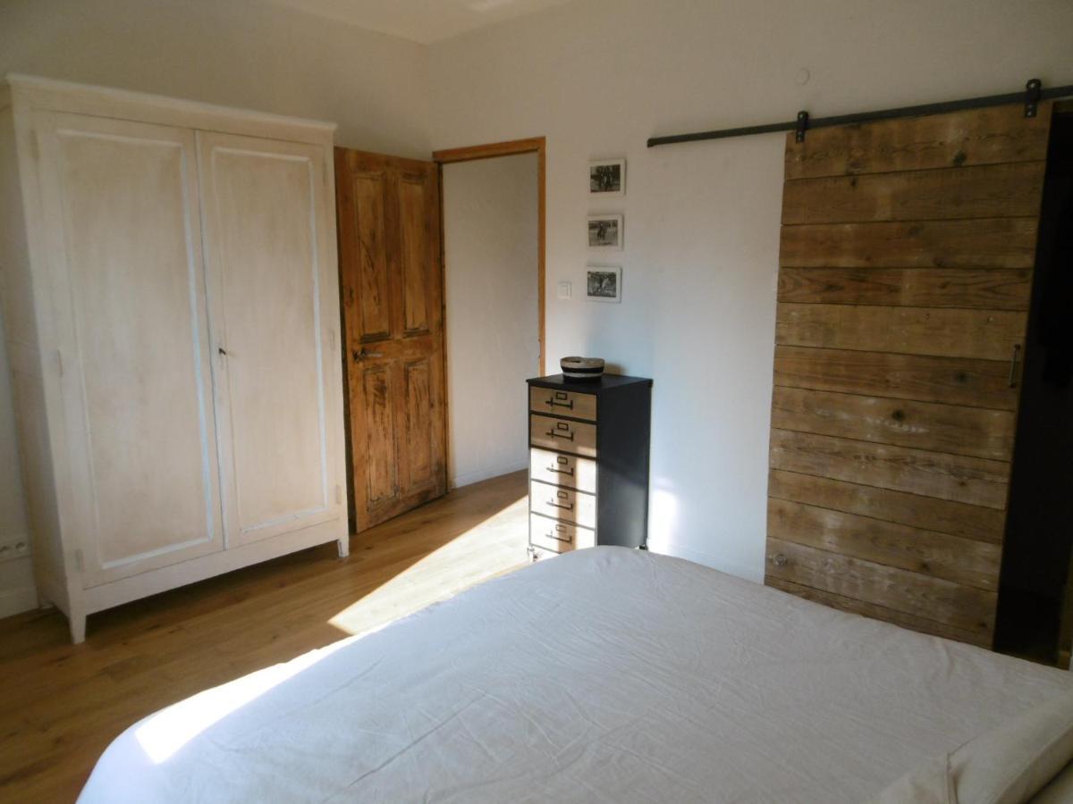 Le Petit Mas En Provence Avec Piscine Holiday home Barbentane