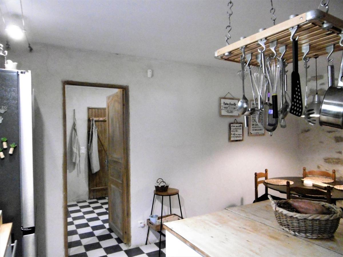 Le Petit Mas En Provence Avec Piscine Holiday home Barbentane