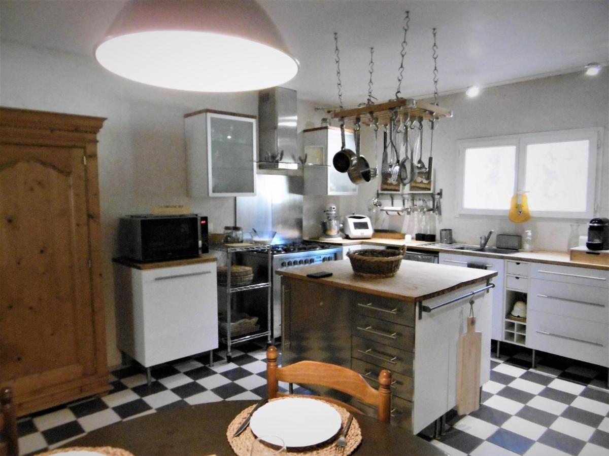 Le Petit Mas En Provence Avec Piscine Holiday home *