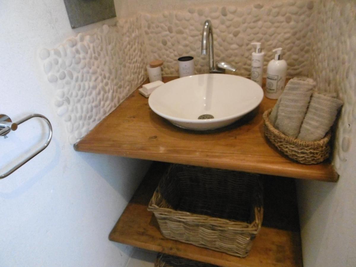 Le Petit Mas En Provence Avec Piscine Holiday home *