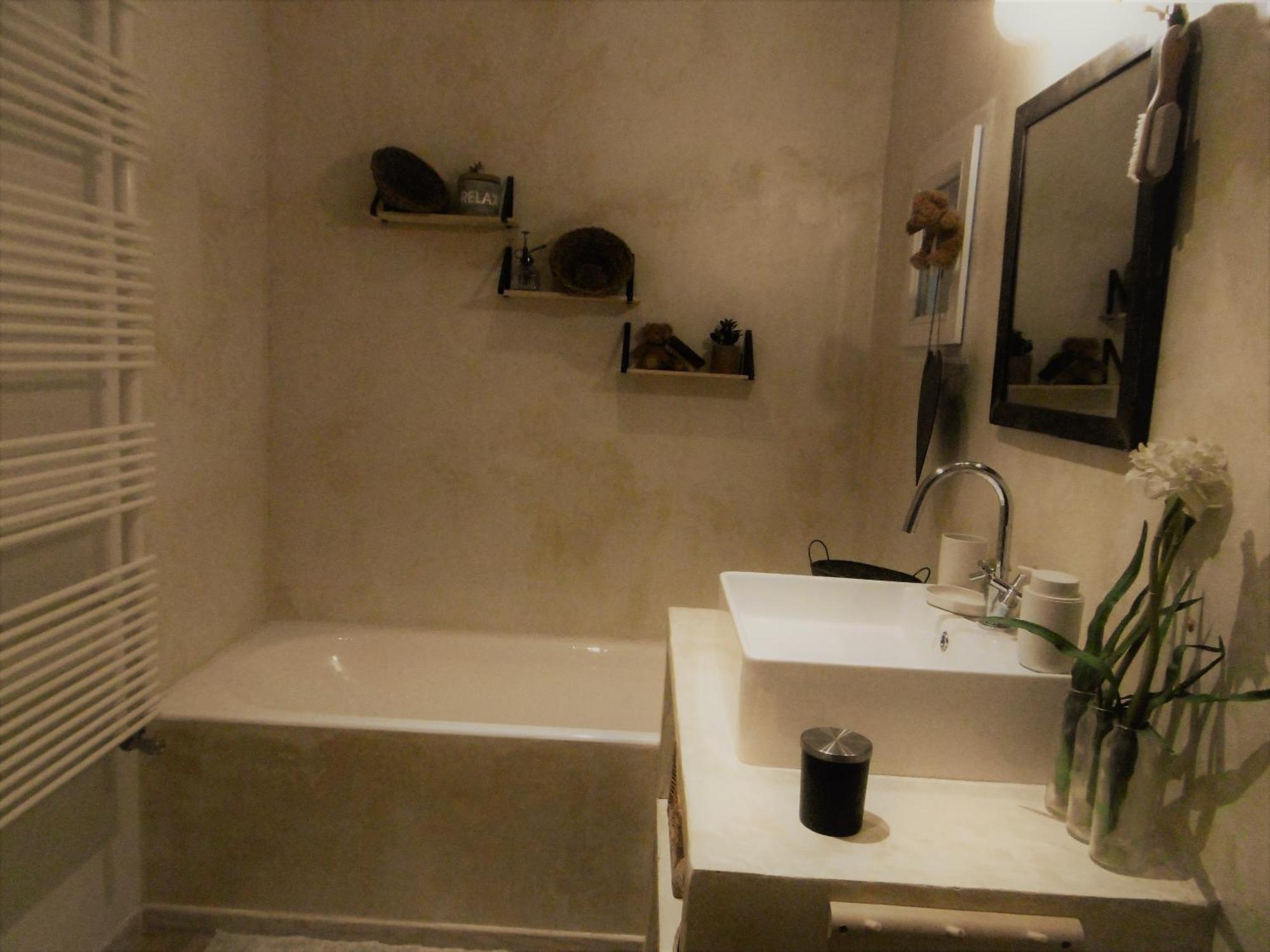 Le Petit Mas En Provence Avec Piscine Holiday home