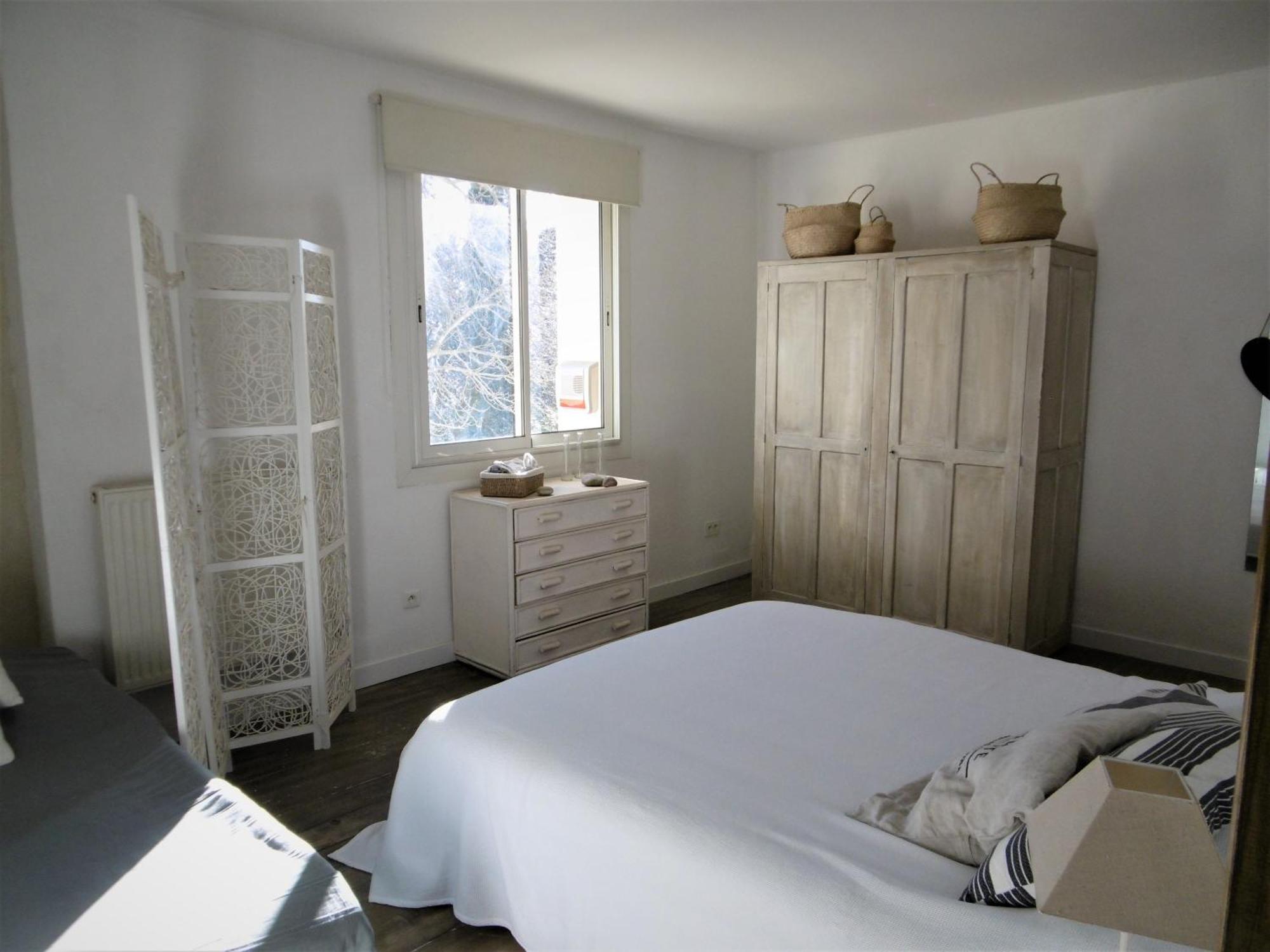 Le Petit Mas En Provence Avec Piscine Barbentane